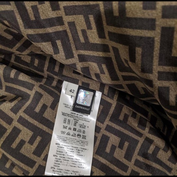 Fendi Black & Gold Bomber Jacket Size 6 (s) - Picture 3 of 5
